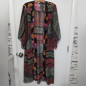Umgee Long open front Paisley floral short flare sleeve Sheer kimono M/L